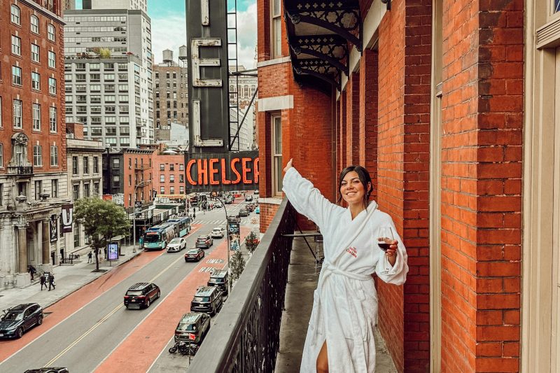 The majority of Americans travel less. Luxury hotel bookings have risen.